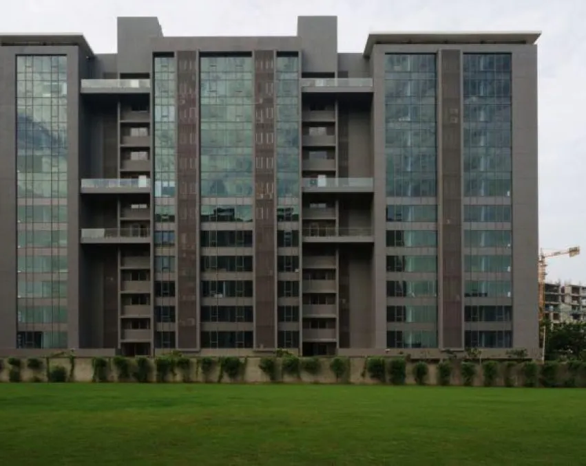 Goyal Titanium Heights